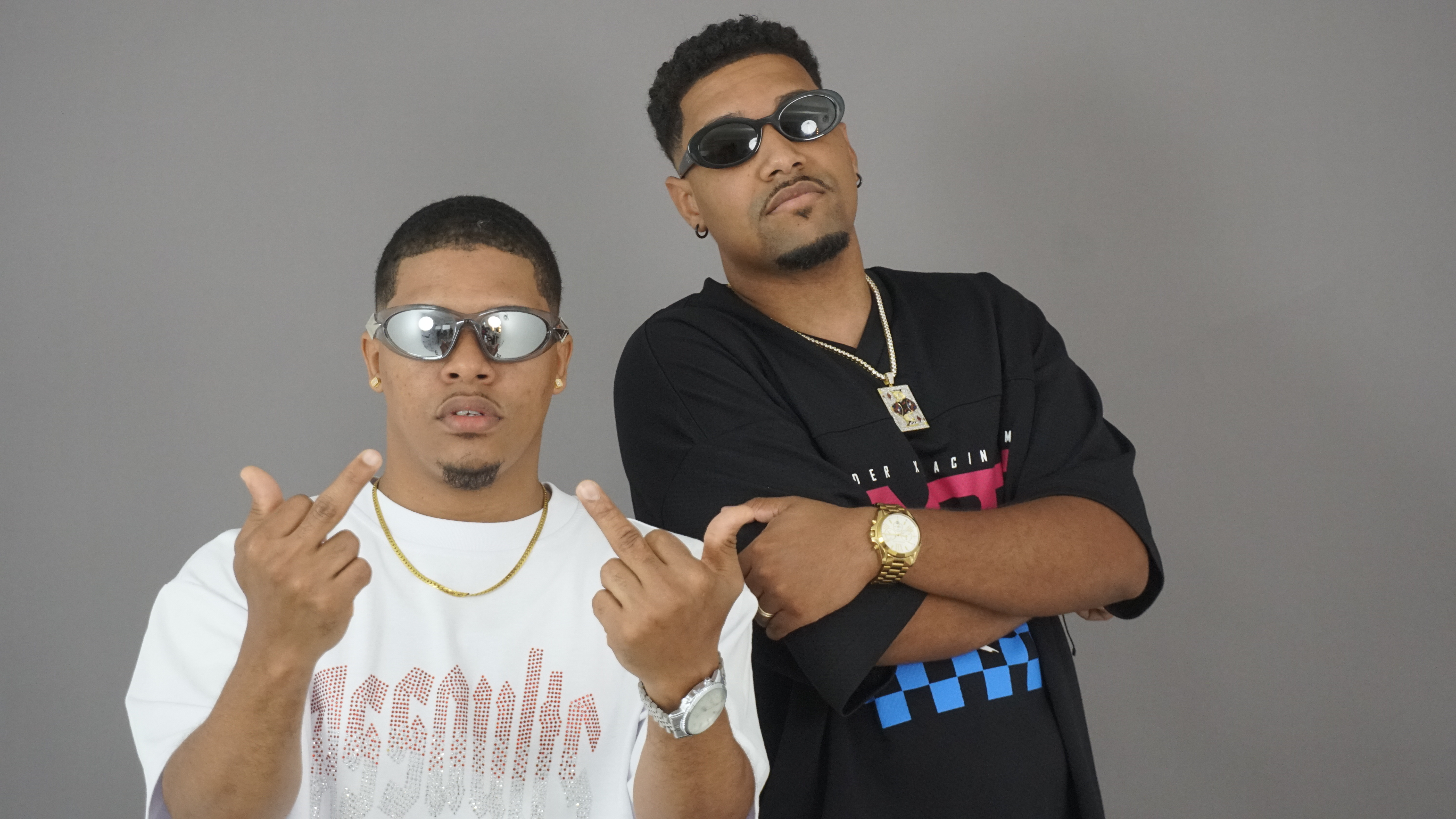 El De La S performance shot