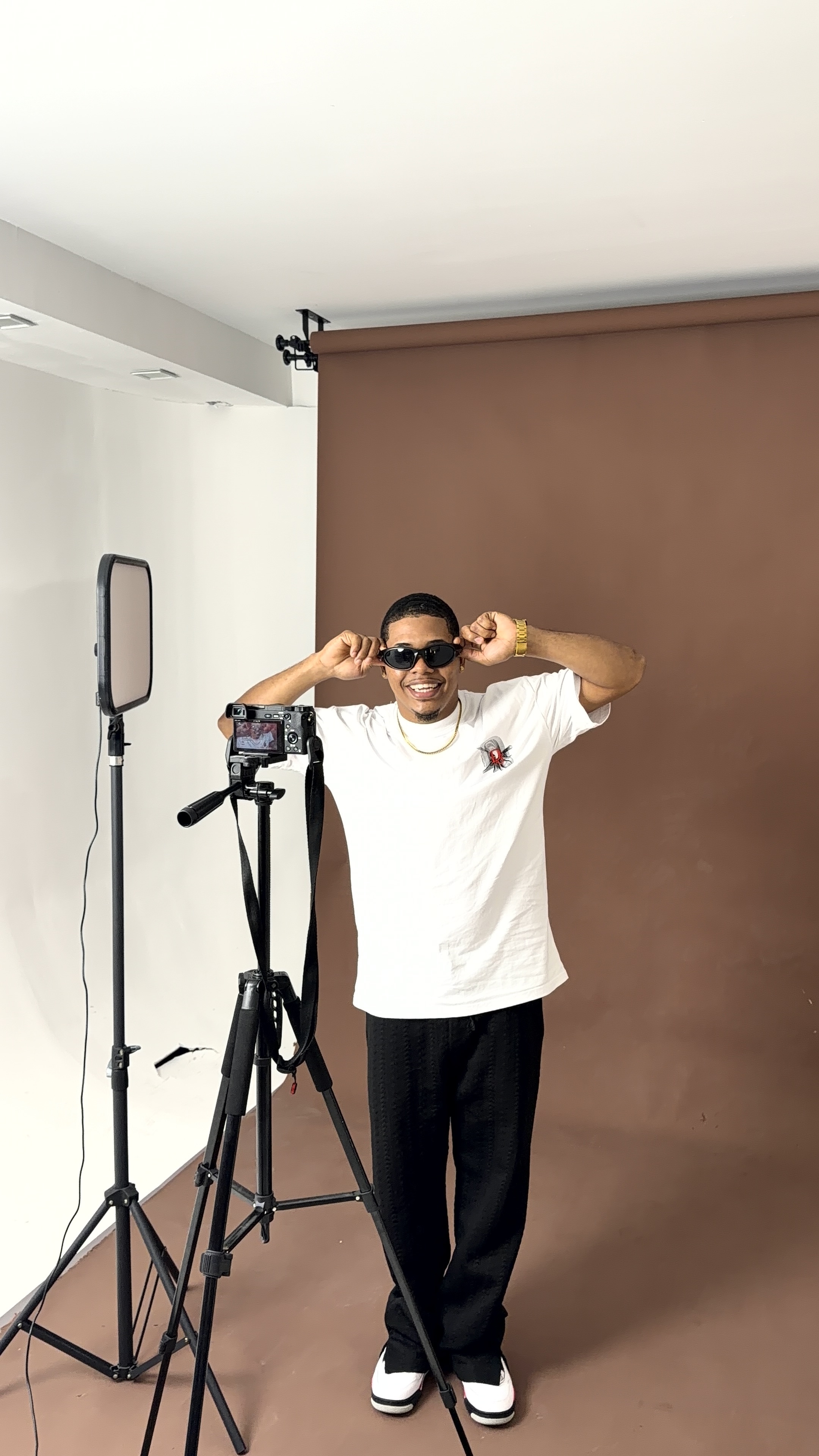 El De La S in studio